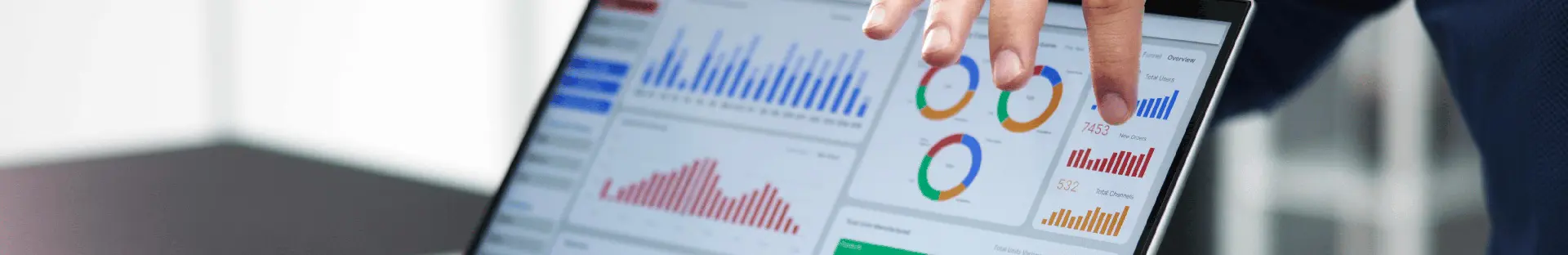 Empowering Scalable ERP Transformation with ESG-Embedded Leadership and Architecture